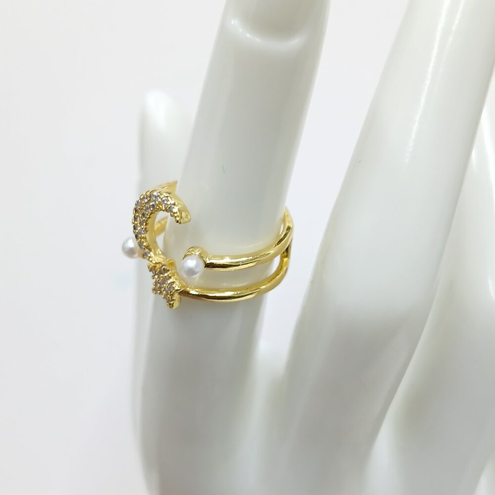 Ring - Picture 4 of 5